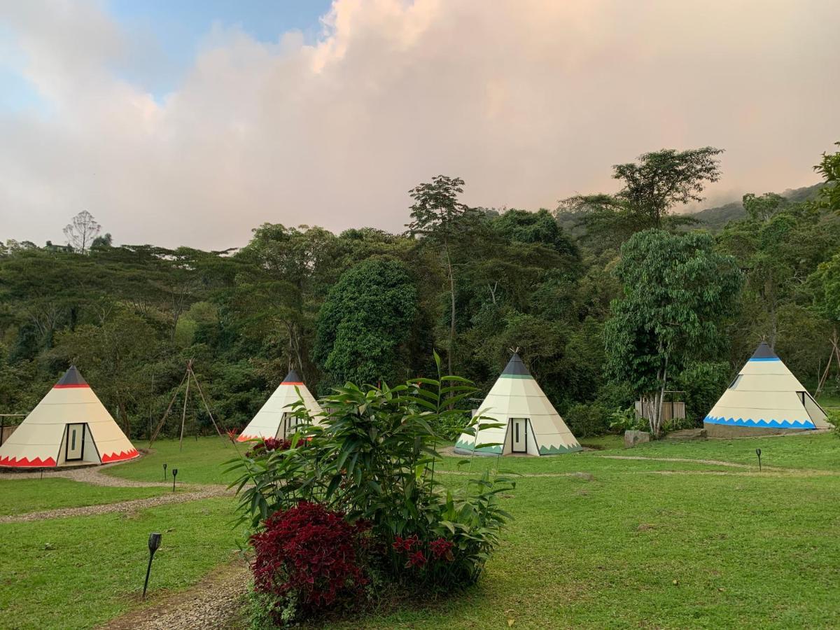 Hotel Bosque De Aventura & Glamping Refugio Del Bosque La Mesa  Exterior foto