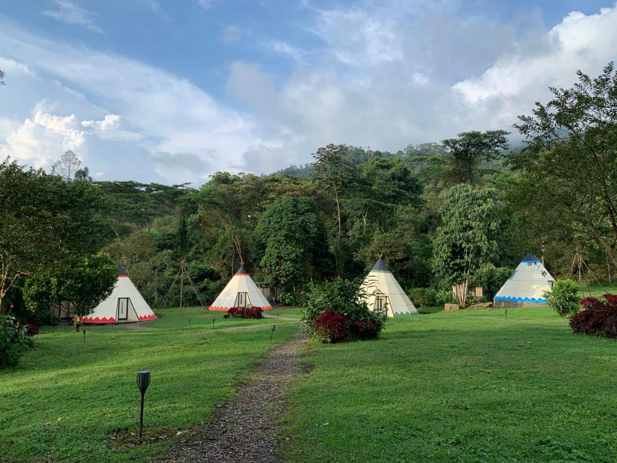 Hotel Bosque De Aventura & Glamping Refugio Del Bosque La Mesa  Exterior foto