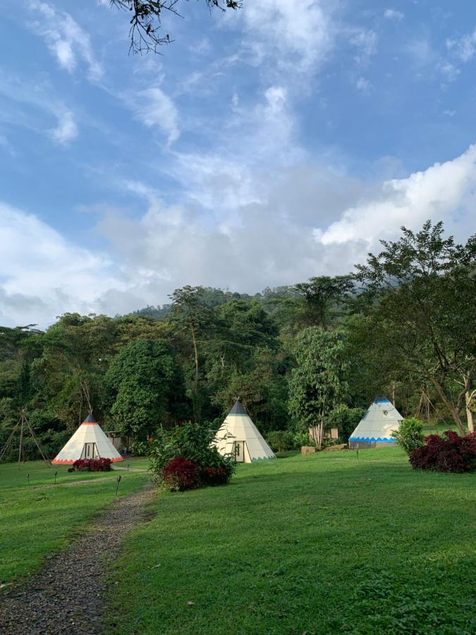Hotel Bosque De Aventura & Glamping Refugio Del Bosque La Mesa  Exterior foto