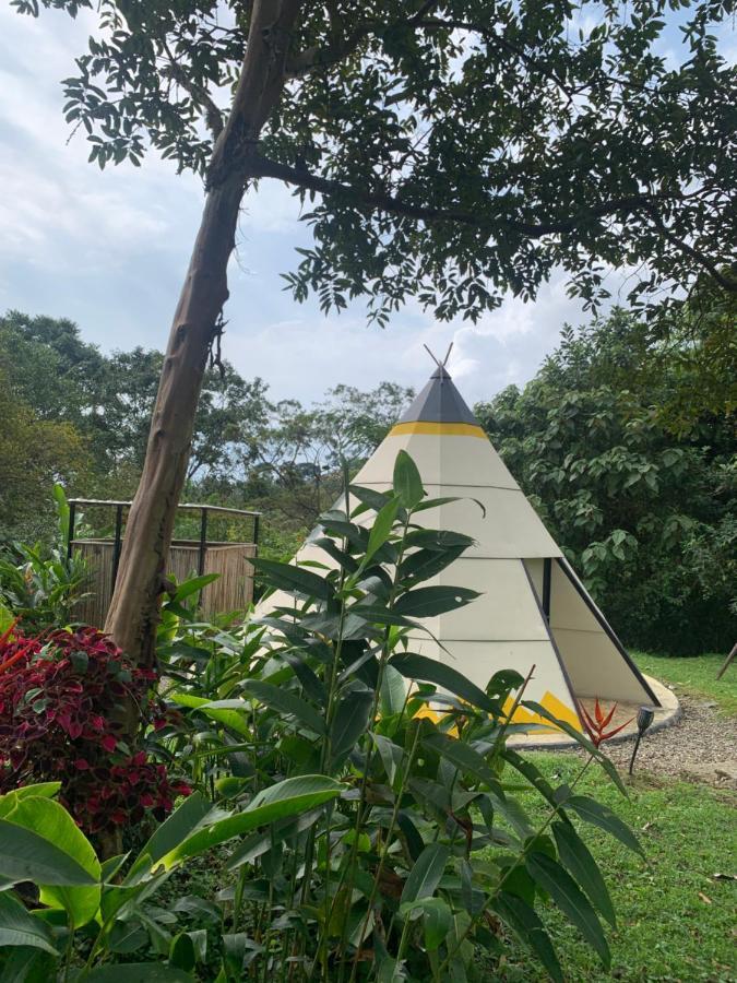 Hotel Bosque De Aventura & Glamping Refugio Del Bosque La Mesa  Exterior foto